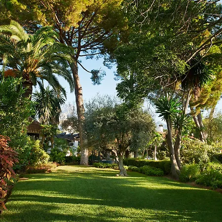 Club - Golf & מלון מארבלה